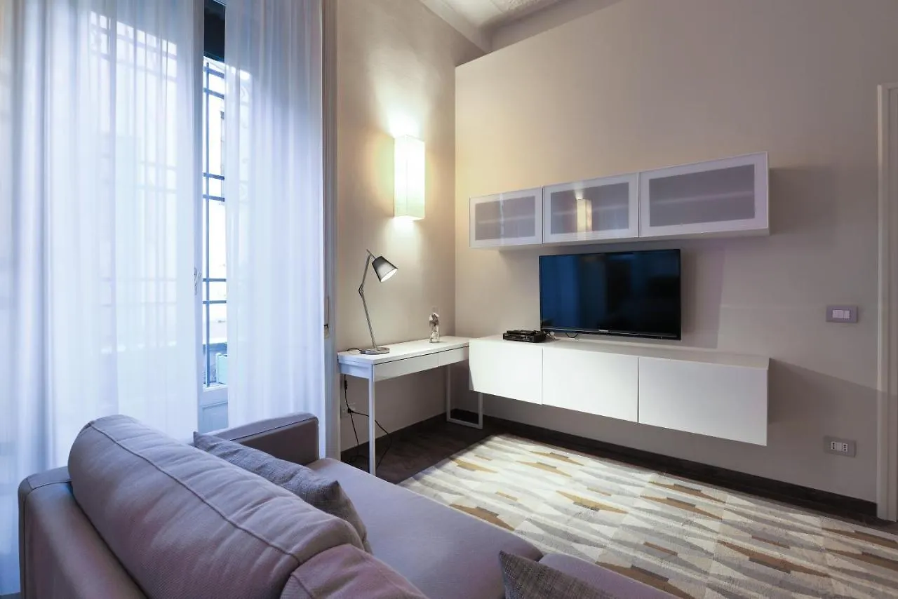 Contempora Apartments - Porta Romana - Traviata Milán
