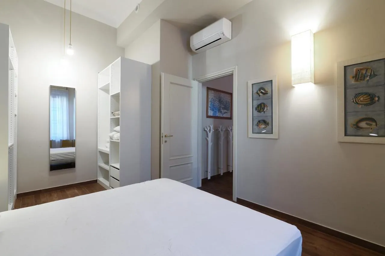 Contempora Apartments - Porta Romana - Traviata Милан