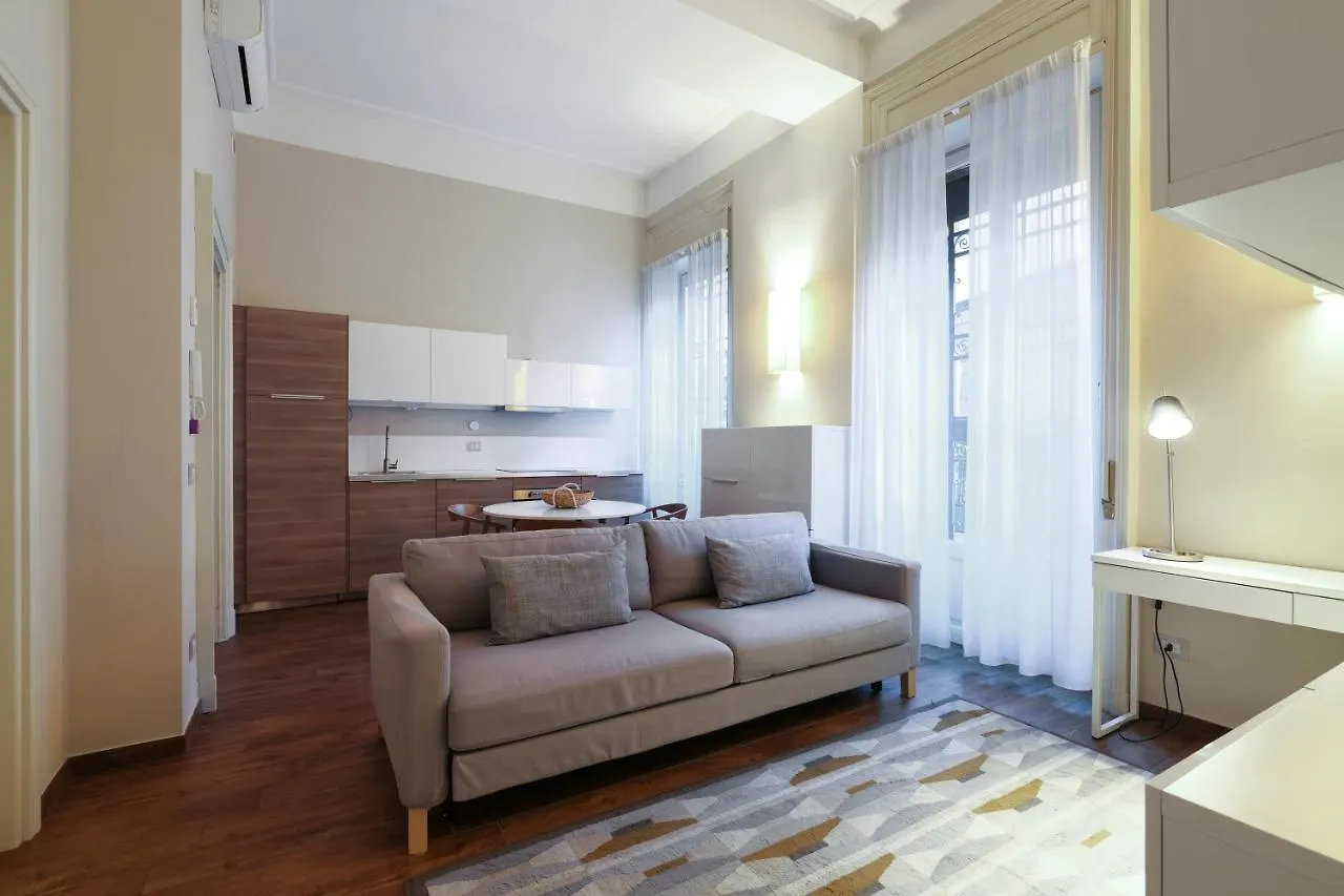 Contempora Apartments - Porta Romana - Traviata Милан